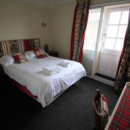 Hotel The White Hart à Whitchurch  Chambre photo